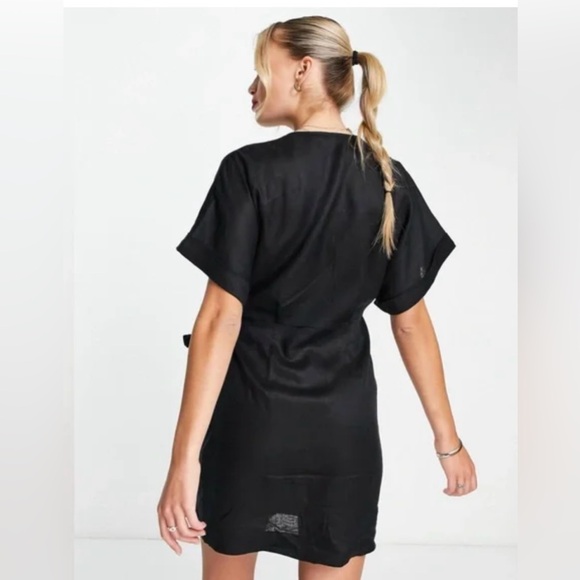 & Other stories linen wrap dress. Black. Small. - Picture 5 of 11